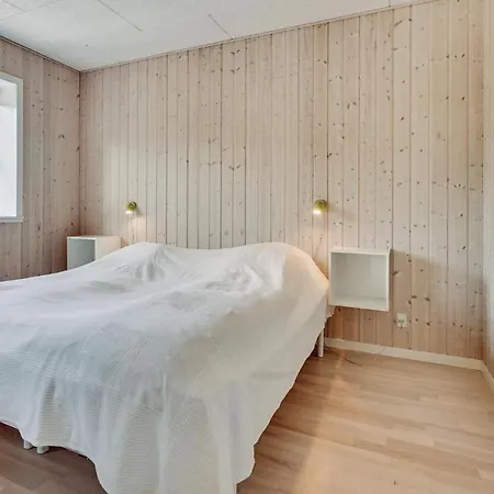 Holiday 19 Holiday home Blavand
