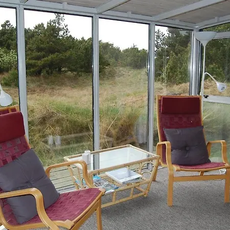 Holiday 19 Holiday home *